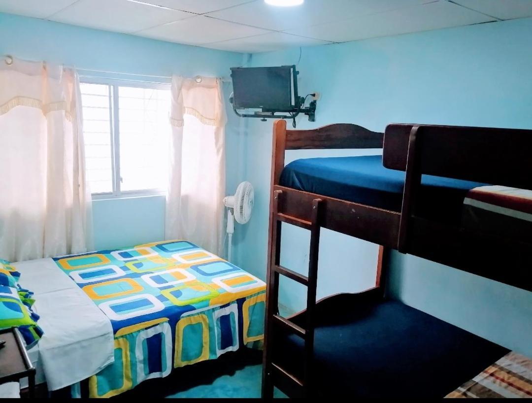 Hostal Aruba アタカメス 部屋 写真